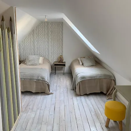 Le Logis - Feriehus Lampaul-Guimiliau